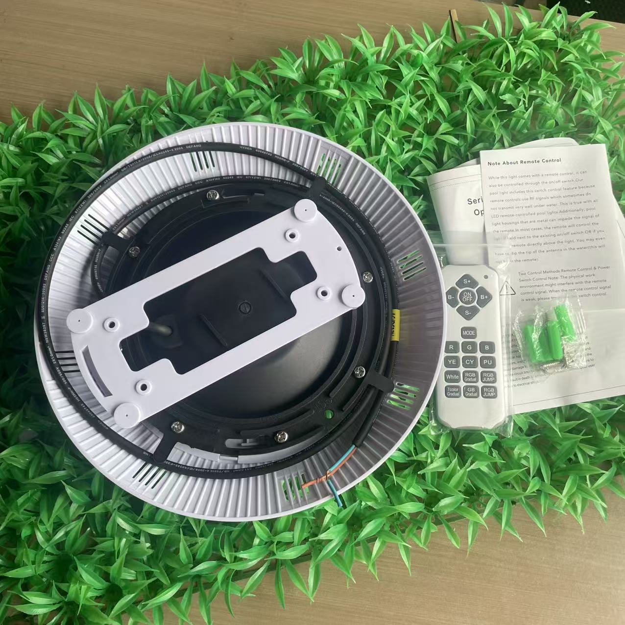 LED Yüzme Havuzu Işıkları RGB  - Pond Light Submersible incelemesi ve fiyatı